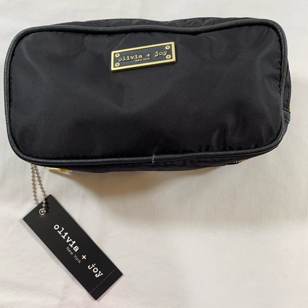 Olivia & Joy Zippered Accessory Pouch Bag New